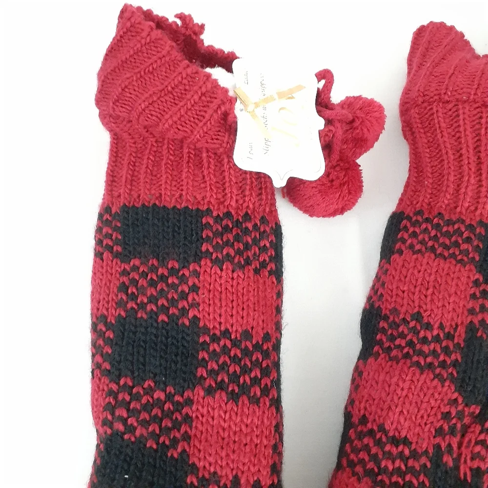 Joy Winter Ladies Slipper Socks With Gripper, Red and Black Size 4-10 Shoes